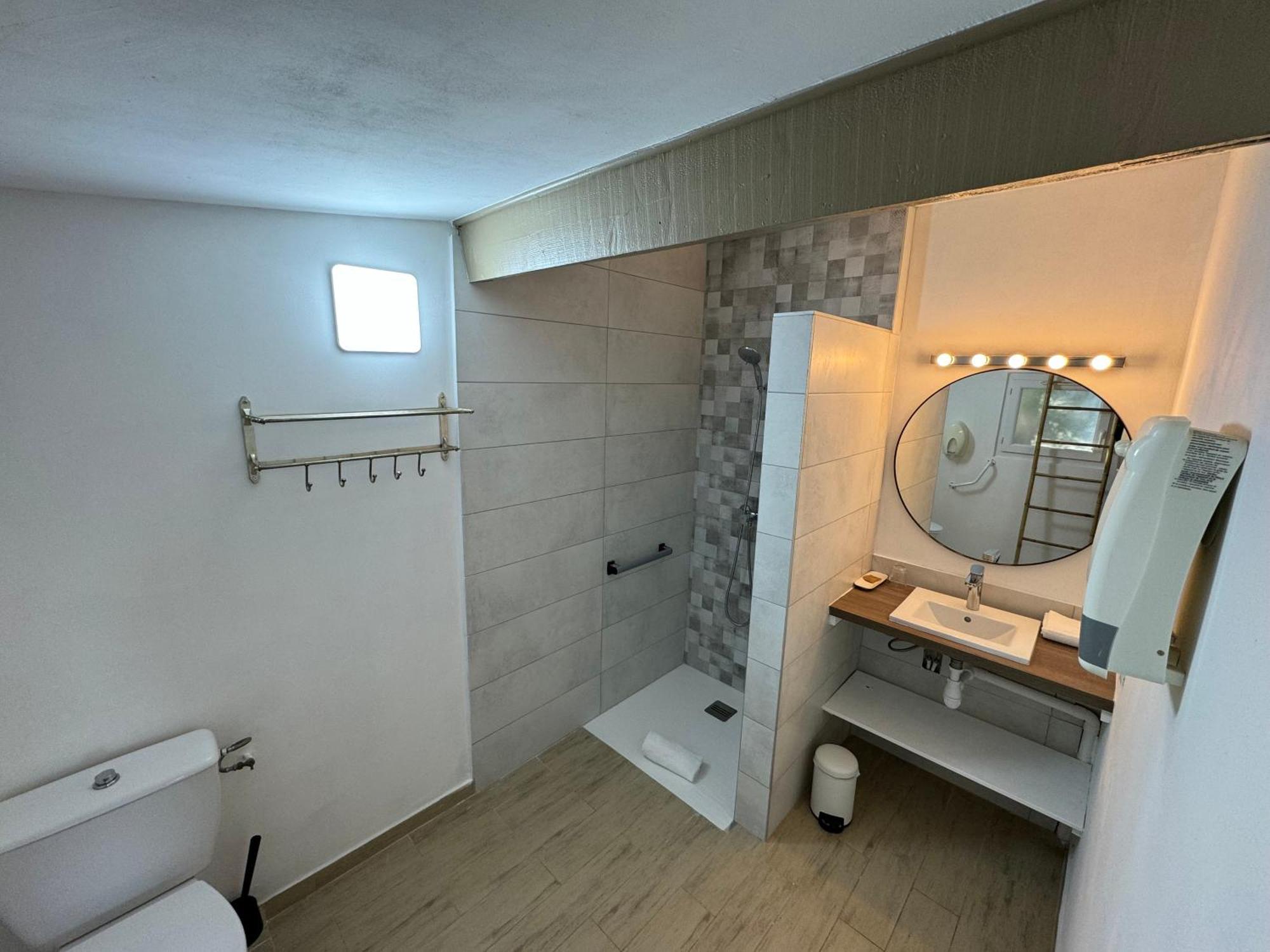 Mas Des Salicornes Hotel Saintes-Maries-de-la-Mer Kültér fotó