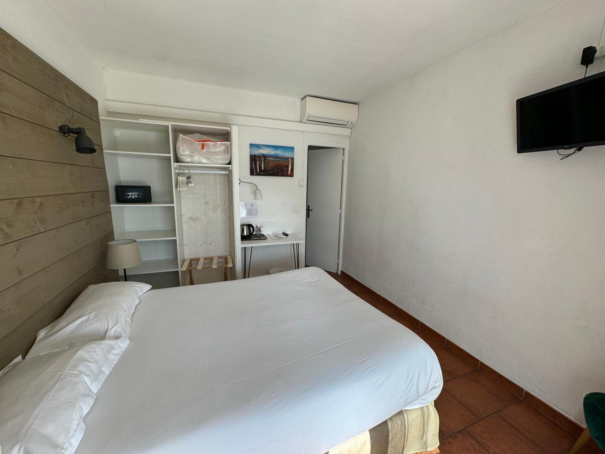 Mas Des Salicornes Hotel Saintes-Maries-de-la-Mer Kültér fotó